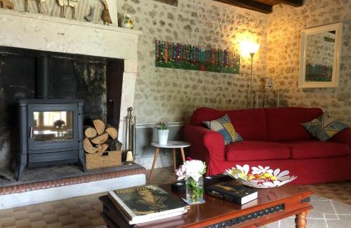 Salles-Lavalette House | Salles Lavalette