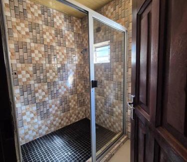Livingstone Apartment | Sally Springs Apartments