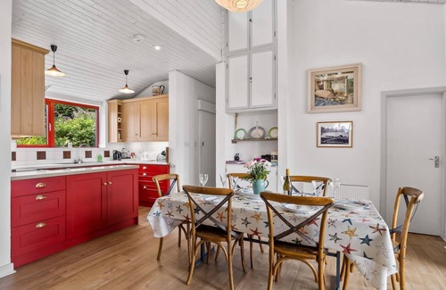 Cashel House | Salmon Cottage offers breathtaking views