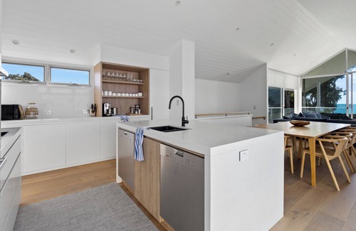 Naturaliste House | Salt & Nectar - exclusive family friendly beach house in Bunker Bay