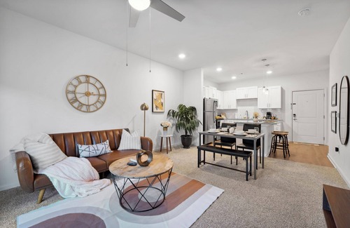 Yulee Apartment | Saltwater Pool - Resort Style - by Amelia Island - Gym - Bikes - Nature Paths -