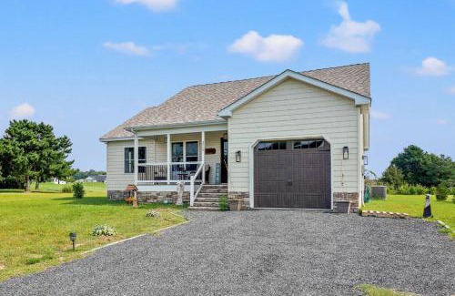 Captain's Cove House | Salty Sea Lyons Landing - Pet friendly!