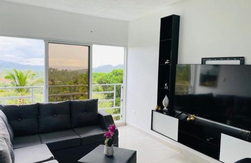 Puerto Bahia Apartment | Samana View cayó levantado
