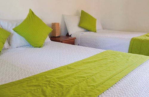 Yaruqui Hotel | Samariwasi airport hotel