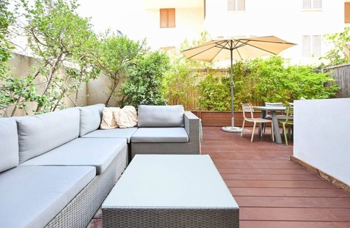 Neve Tzedek Apartment | Sam’s Journey 4BR Garden by HolyGuest