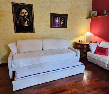 Mozzate House | Samsara Casa indipendente, con giardino privato e box