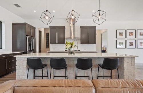 Liberty Hill House | San Gabriel Sangria Views Pool River on 2 Acres