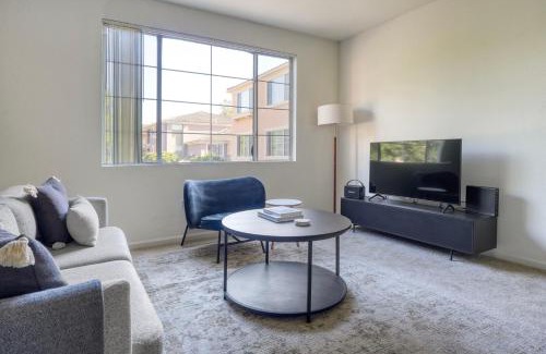 South San Jose Apartment | San Jose 1BR w pool gym wd nr highways SFO-1091