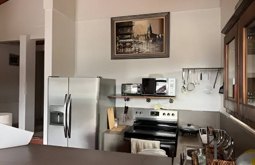 San Jose Villa | San Jose Housing for Large Groups