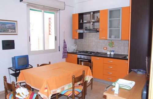 San Lorenzo Apartment | San Lorenzo apartment in villa 100m from the sea - air-conditioned