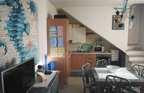 San Teodoro City Centre House | San Teodoro: 500mt. walk to La Cinta beach