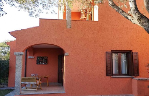San Teodoro City Centre House | San Teodoro: 500mt. walk to La Cinta beach