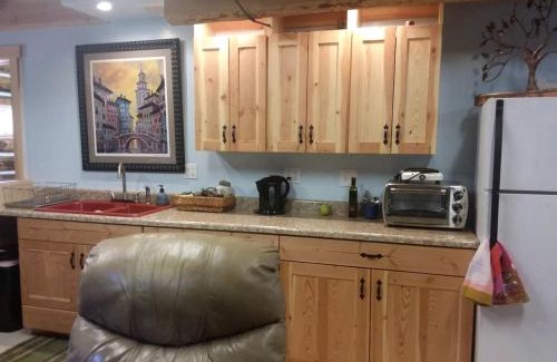 Alberton House | Sanctuary Farm Log Cabin Mountain Getaway, Alberton, MT