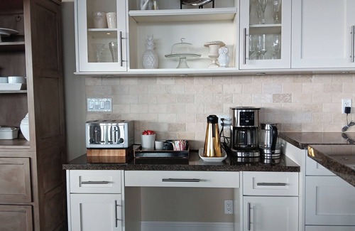 White Rock Bed & Breakfast | Sand and Salt Bed & Breakfast