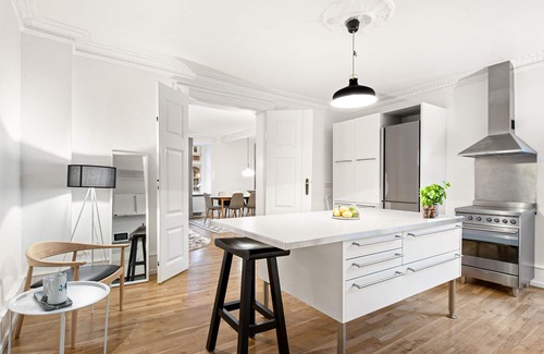 Christianshavn House | Sanders Stage - Cozy 4-bdr Apt Near Nyhavn