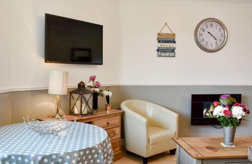 Sandown House | Sandown Retreat
