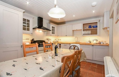 Newton by the Sea Cottage | SANDPIPER COTTAGE (LOW NEWTON), pet friendly in Low Newton-By-The-Sea