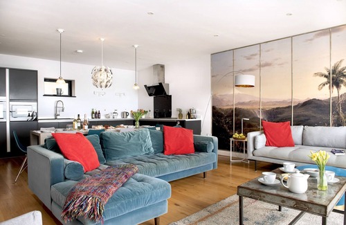 Portwrinkle Cottage | Sandpiper - Beach-side House with Terrace Hot Tub and Stunning Views