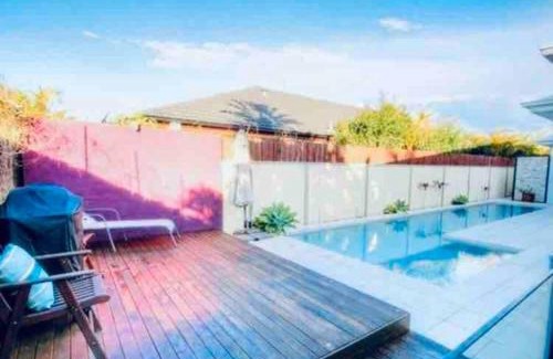 Sandstone Point House | Sandstone Point Luxury 5 bedroom Home