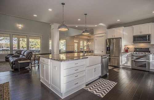 Lake Oconee House | Sandy Cove Lake Front House - Yard, Dock & Natural Sandy Beach on protected cove