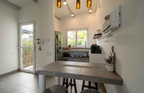 Puerto Villamil House | Sandy Feet House