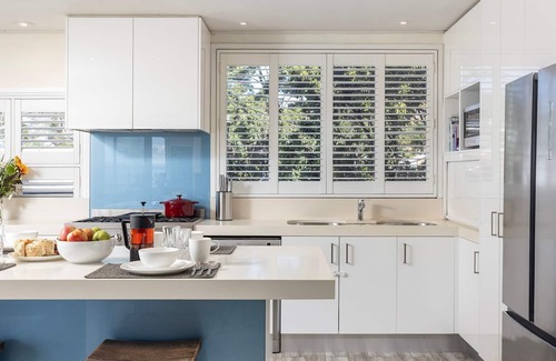 Corlette Apartment | Sandy Point Escape - waterfront apartment, walk into pristine waters, walk to beach