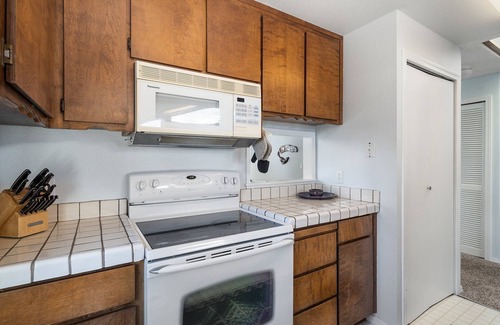 Ferndale House | Sandy Point Sanctuary: 2BR Home w/Stunning Ocean Views, Cozy Fireplace & Deck