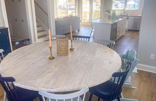 Atlantic Beach House | Sandy Step
