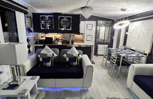 Saltcoats House | Sandylands Holiday Home