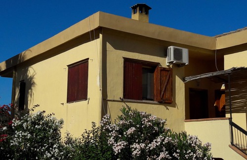 S'oru e Mari House | Sant'Andrea holiday home a few steps from the sea