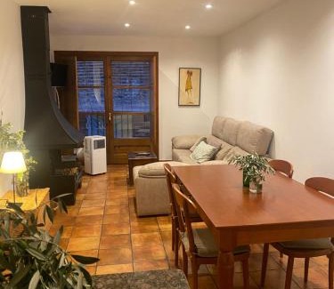Sant Llorenc de la Muga Apartment | Sant Llorenç