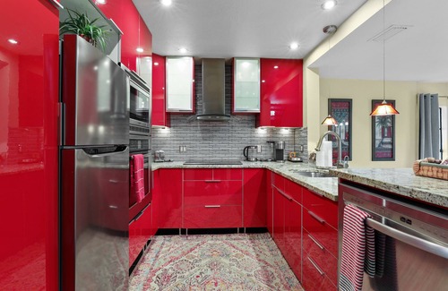Kings Lake House | Santa Cruz Lakeside Retreat - 10