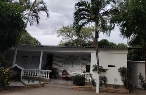 Papare House | SANTO DOMINGO DE LA MAR