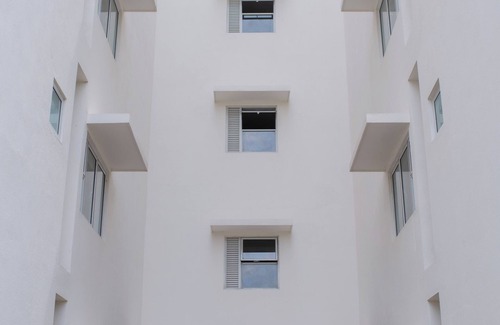 Dalupotha Apartment | Santorini 2-BR Resort apartment Between Negombo Beach and International Airport