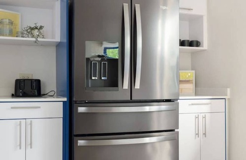 Ocean Park Apartment | Santorini Suite123 @ Ocean Park 3BD/3BA/Pool/Beach