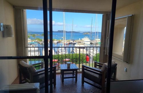 Red Hook Condo | Sapphire Dreaming, Best Location! King Bed and Queen sleeper + added touches.