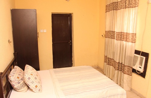 Kubwa House | Sapphire Guest House