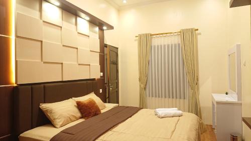 Baturaden Villa | Sapphire Village Guesthouse