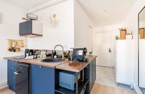 Saint-Etienne Apartment | SARAH - Design Studio Lumineux Bergson