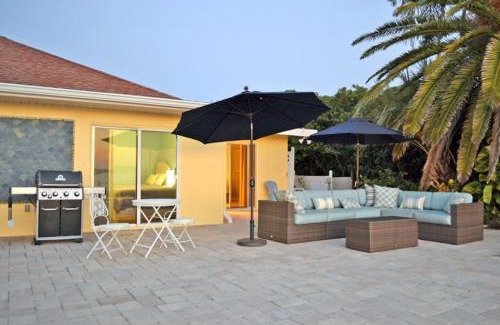 Vamo House | Sarasota - Dunmore 8730