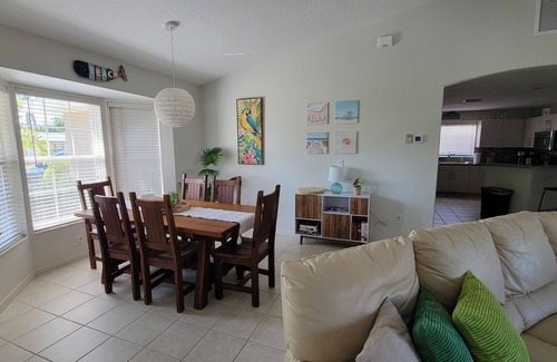 Vamo House | Sarasota home in the Heart of the Gulfs most beautiful beaches.