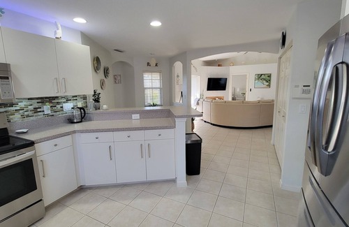 Vamo House | Sarasota home in the Heart of the Gulfs most beautiful beaches.