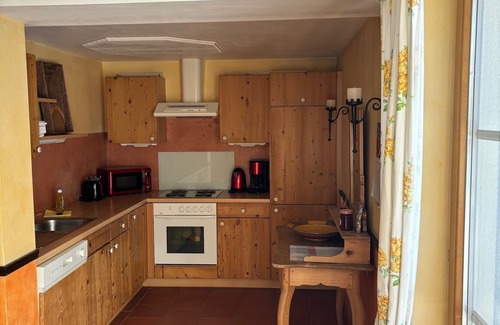 Niedernsill Apartment | Sauna apartment "Landhaus Zell am See" in Niedernsill. Pet friendly!