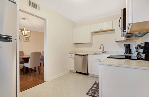 Midtown Apartment | Savannah Serenity Luxe 2BR