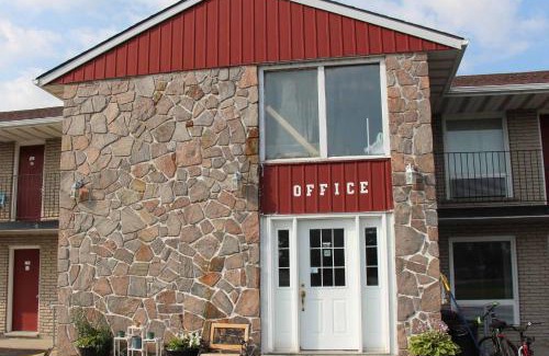 Kincardine Hotel | Save Inn