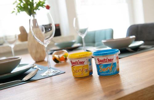 Bautzen Apartment | Savor Appartement 5 Personen 2 Schlafzimmer Babybett Netflix Balkon Zentrum