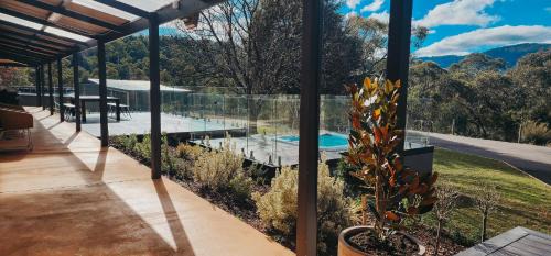 Chum Creek House | Savvanah Farmstay family friendly home with stunning views and spa