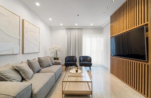 Jerusalem City Centre House | Savyon View 3BDR - ApartHotels In City Center