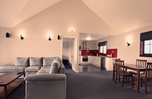 Quinninup Ski Chalet | Scarlet Woods Chalets