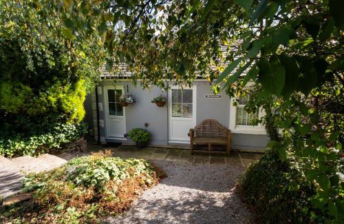 Workington House | Scenery Hill Hideaways The Coach House Charming Retreat with Jacuzzi and BBQ Hut Near the Lake District